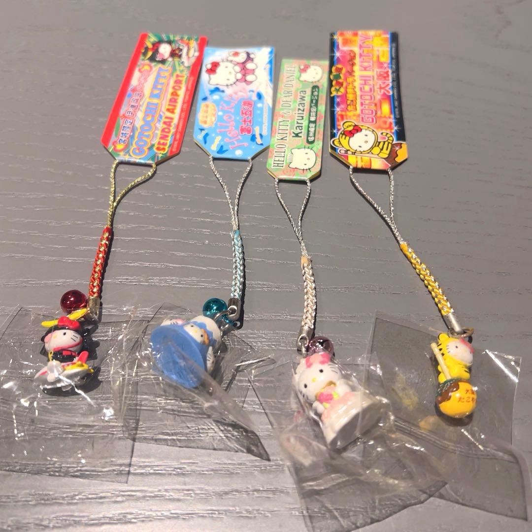 【全て新品未使用】ご当地キティ　ハローキティ ストラップ 10個セット