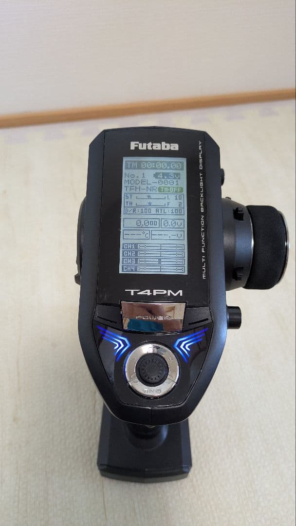 フタバ　4PM 受信機付き