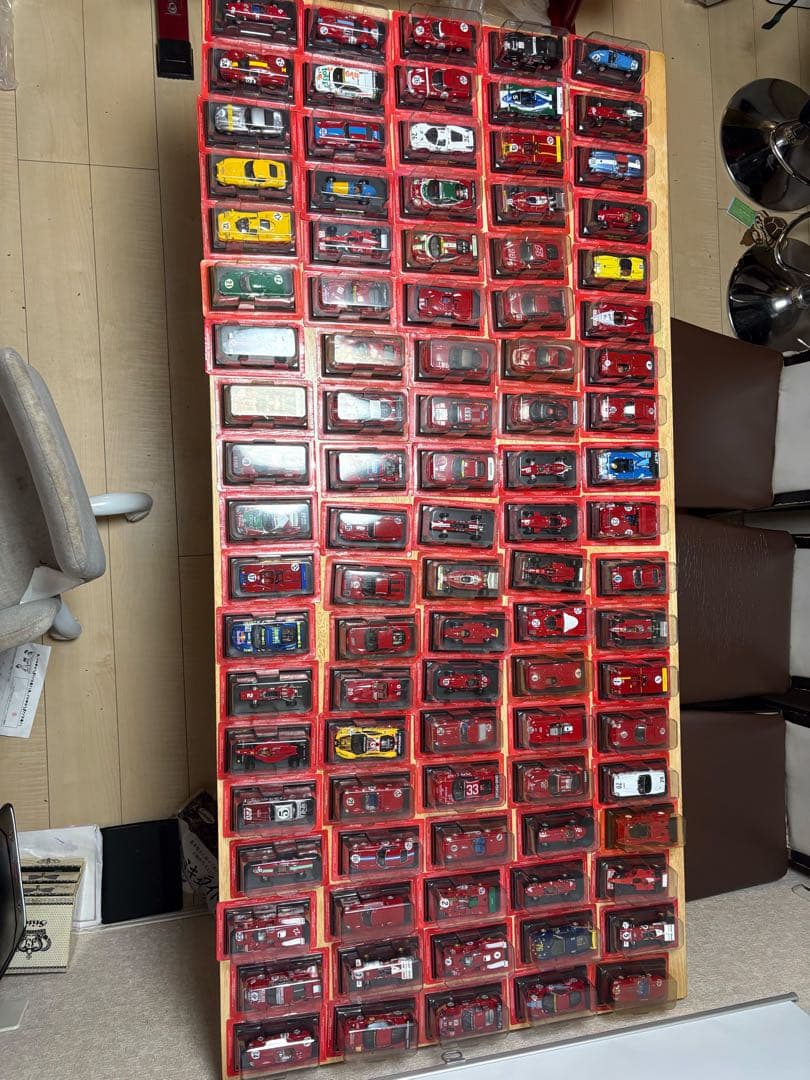 タ*ン様 ディアゴスティーニ　フェラーリ　221台