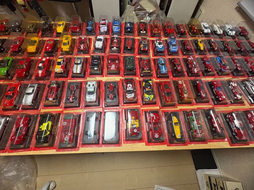 タ*ン様 ディアゴスティーニ　フェラーリ　221台