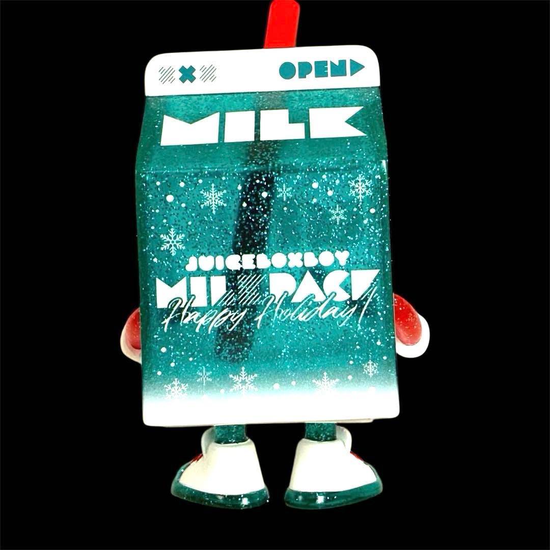 ジュースボックスボーイ　ソフビ　ミルクパック　ホリデーカラー　ブルーグリーン