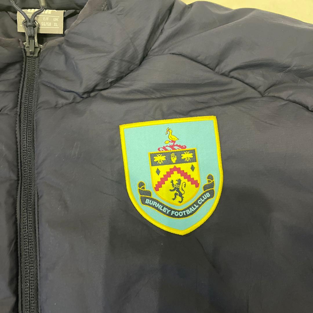 Puma プーマ プレミアリーグBurnley FC ウォーマーUSサイズXL