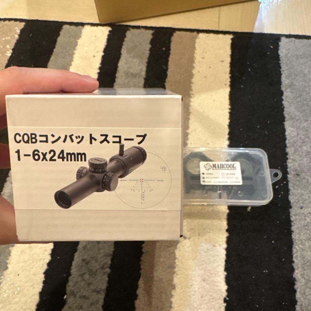 CQBコンバットスコープ 1-6×24mm+マウントリング