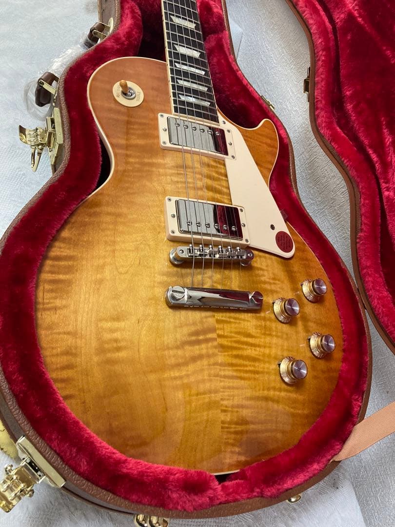 ギブソン　レスポール　スタンダード　美品未使用に近い