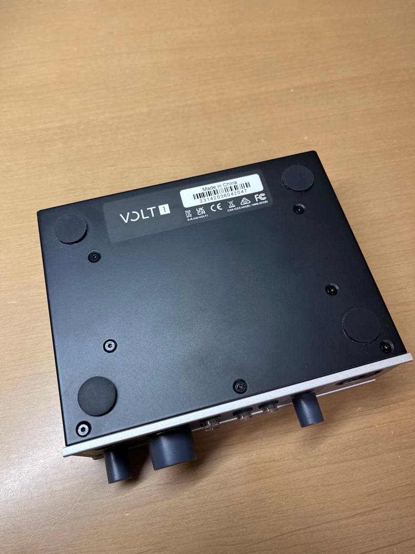 VOLT 1 USBオーディオインターフェイス