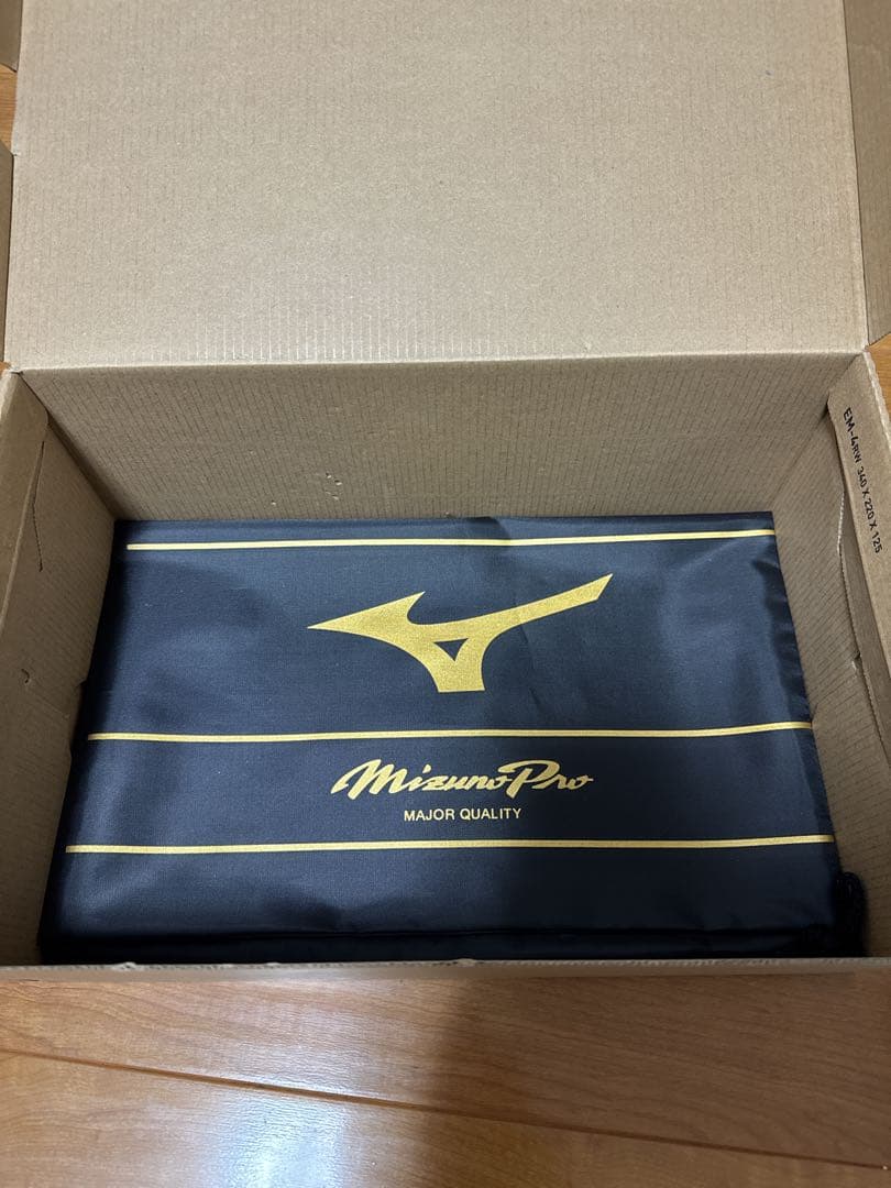 【新品未使用】Mizuno スピードレボプロ MID 27.0 cm ホワイト