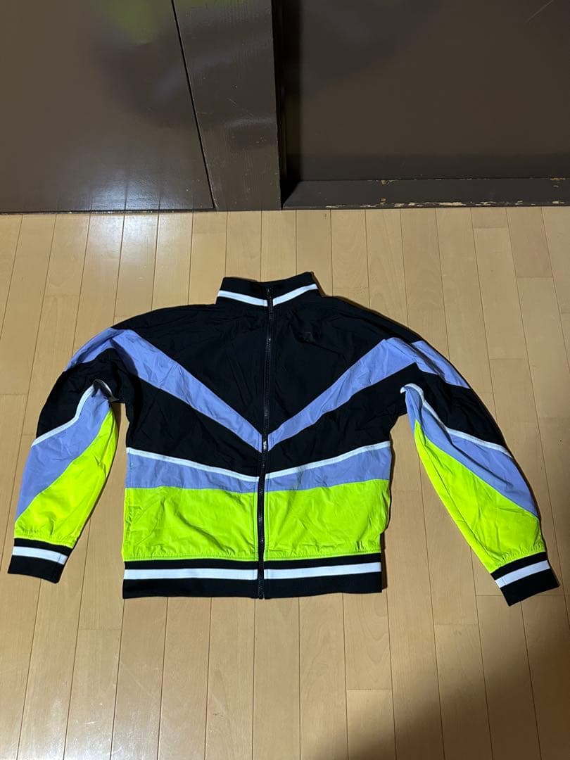 ZUMBA カラーブロックジャケットとショートパンツセット