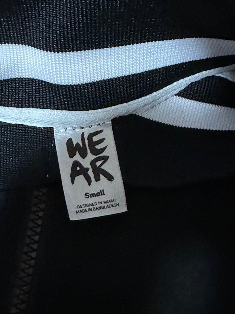 ZUMBA カラーブロックジャケットとショートパンツセット