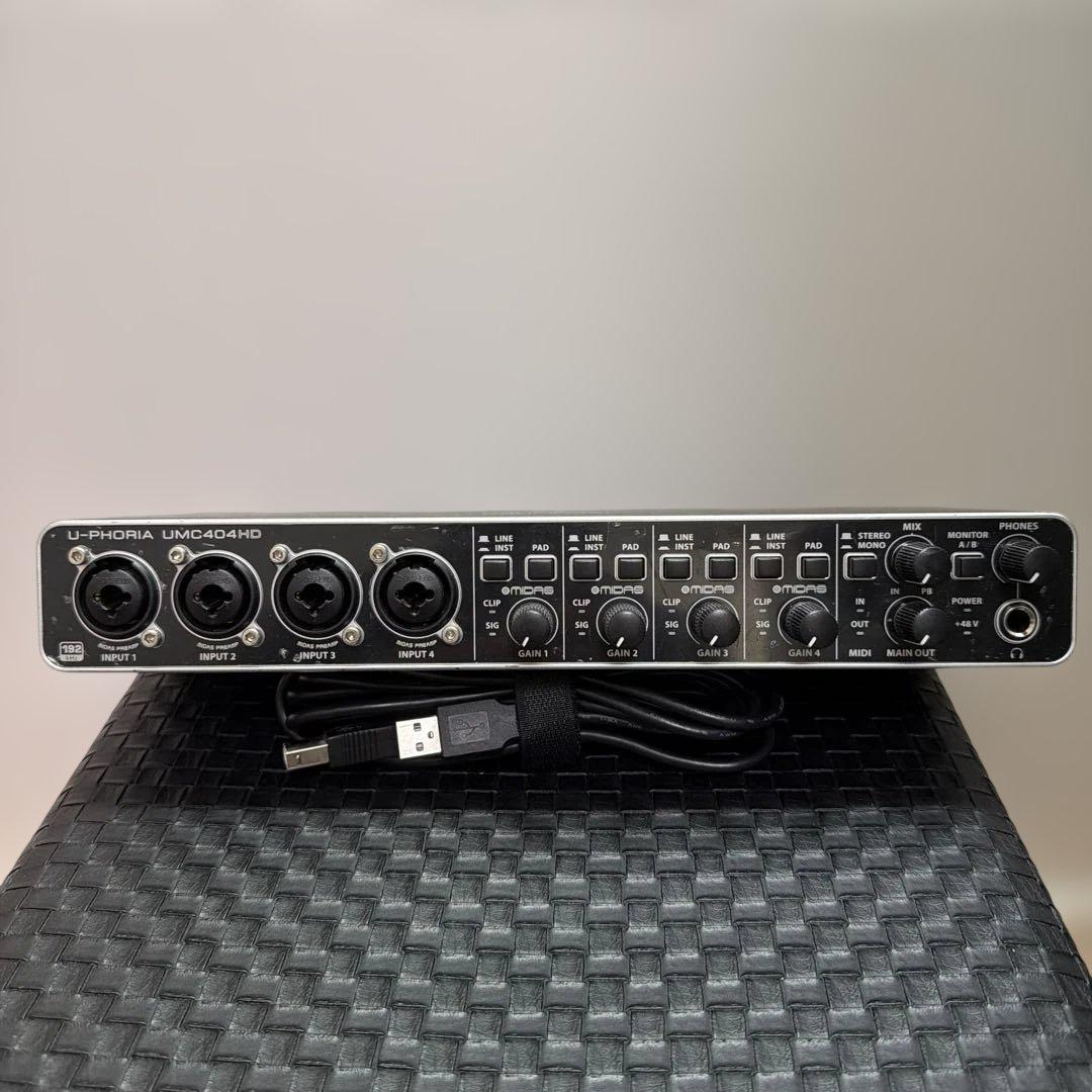 Behringer UMC404HD オーディオインターフェイス
