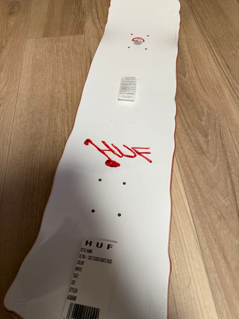 スケートボード HUF ULTRA-SIZE CRUISER DECK HAMBURGER