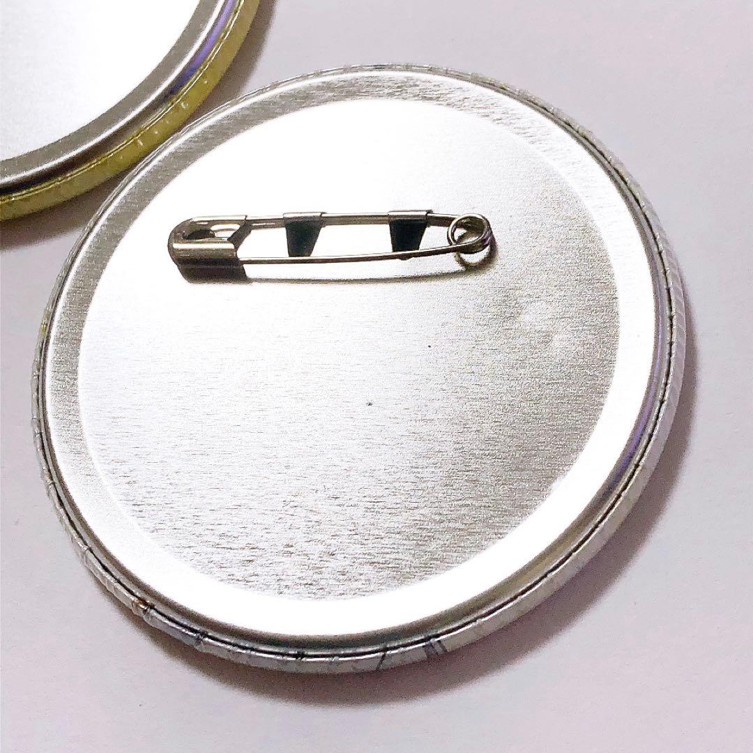 NARUTO J-WORLD ナルト 幼少期 横顔 缶バッジ 2点セット