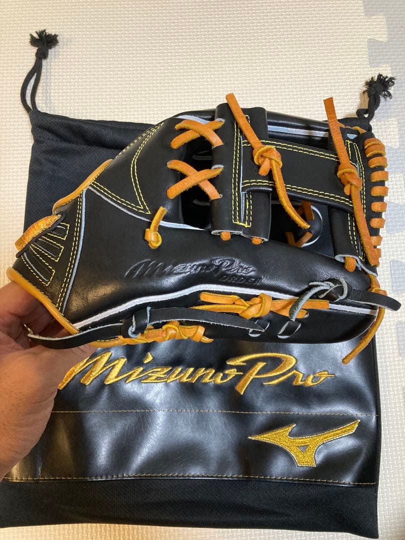 p*a様 MizunoPro 軟式グローブ 波賀オーダー佐藤輝明モデル