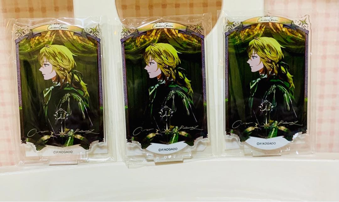 OVER REQUIEMZ　オーバーレクイエムズ　クロード　アクリルスタンド