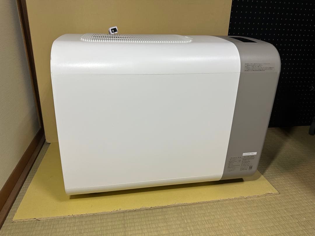 ネロ　ドライルーム　nello ほぼ新品