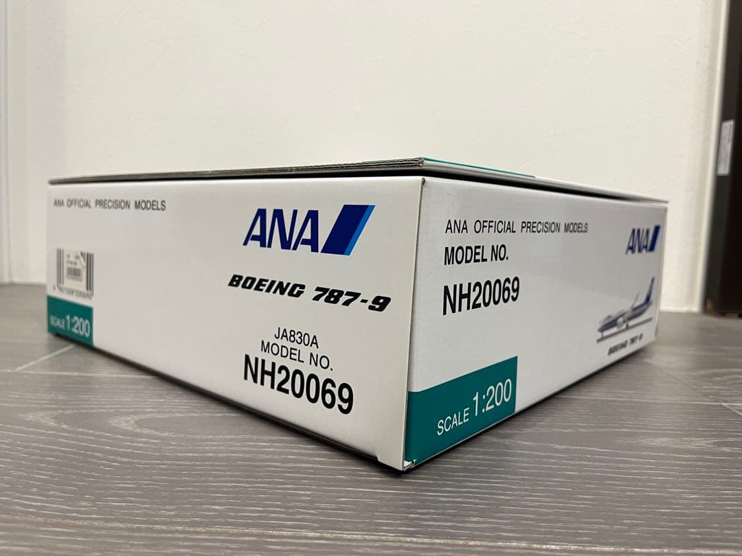 ANA Boeing 787-9 スケール1:200