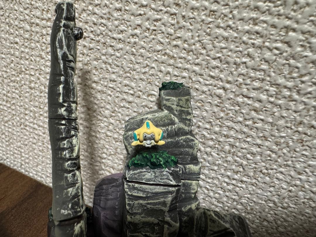 ポケモン　ジオラマ　フィギュア　ジラーチ