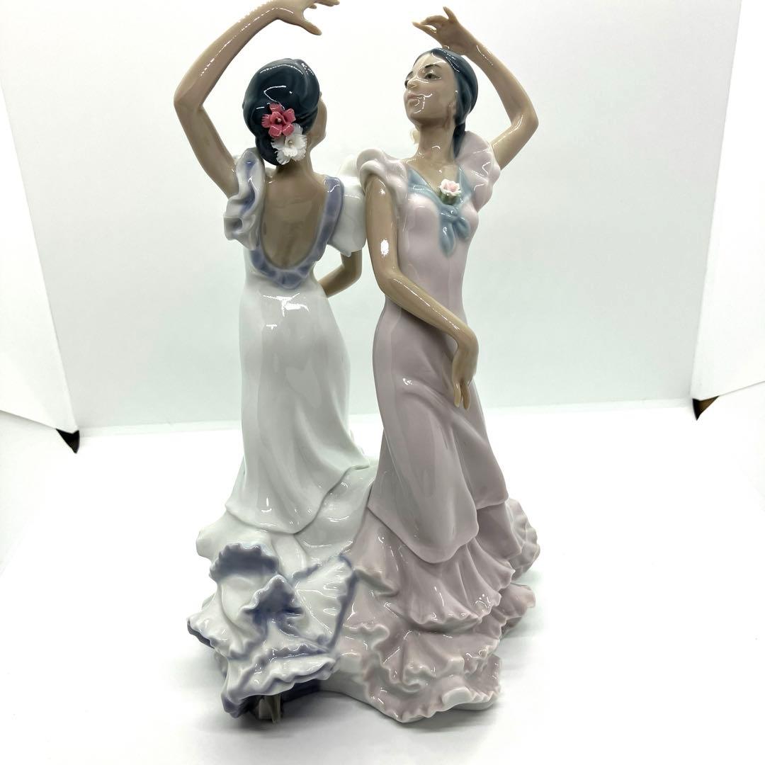 LLADRO リヤドロ 情熱の踊り 5601 ダンサー 踊り子 フュギリン 置物