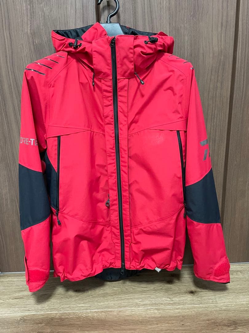 ダイワ　ゴアテックス　Mサイズ