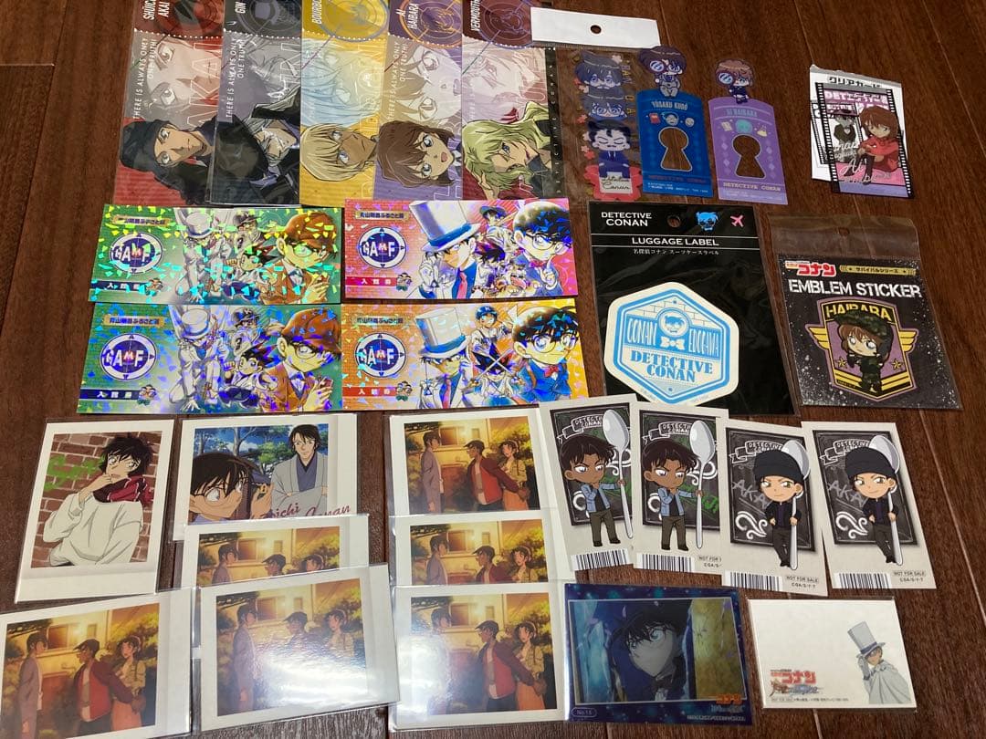 名探偵コナン　まとめ売り　170点　マスコット　缶バッジ　他
