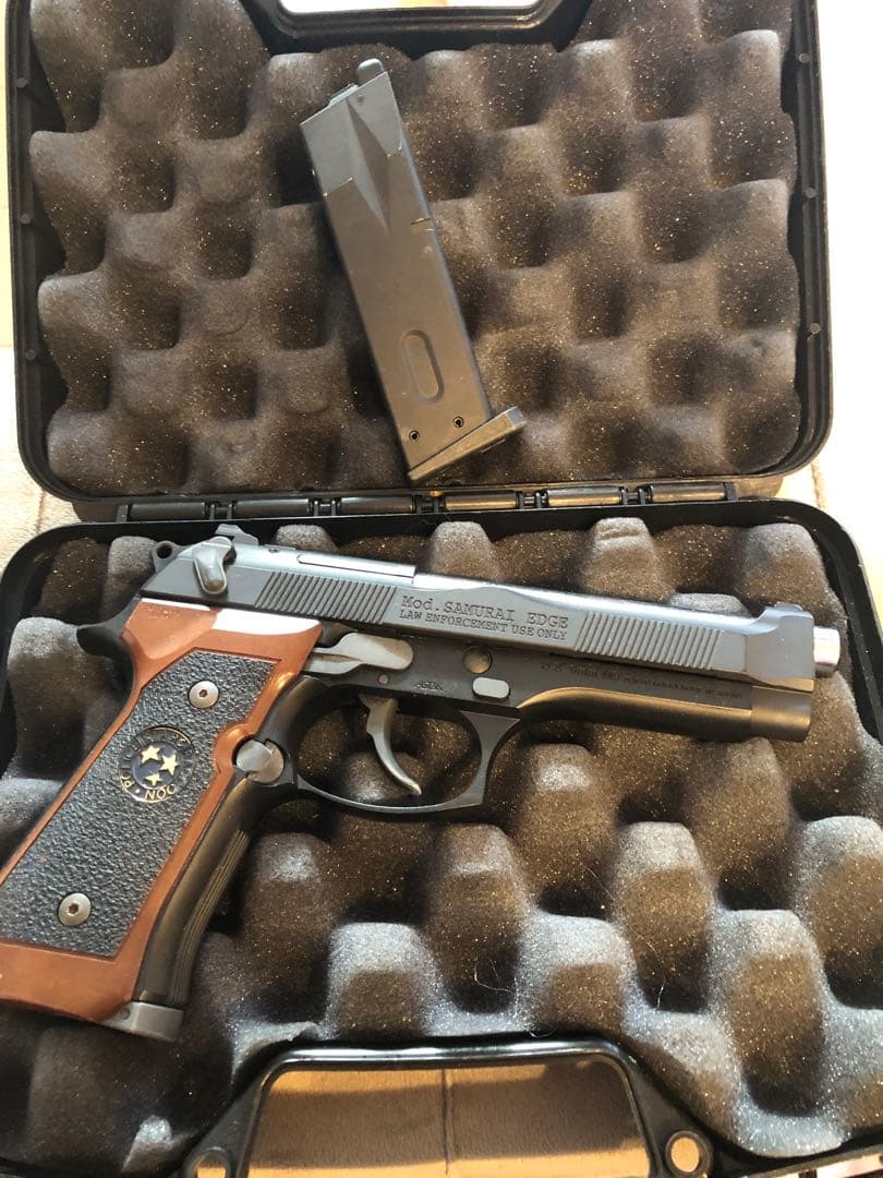 東京マルイ　サムライエッジ　予備マガジン&ガンケース付き