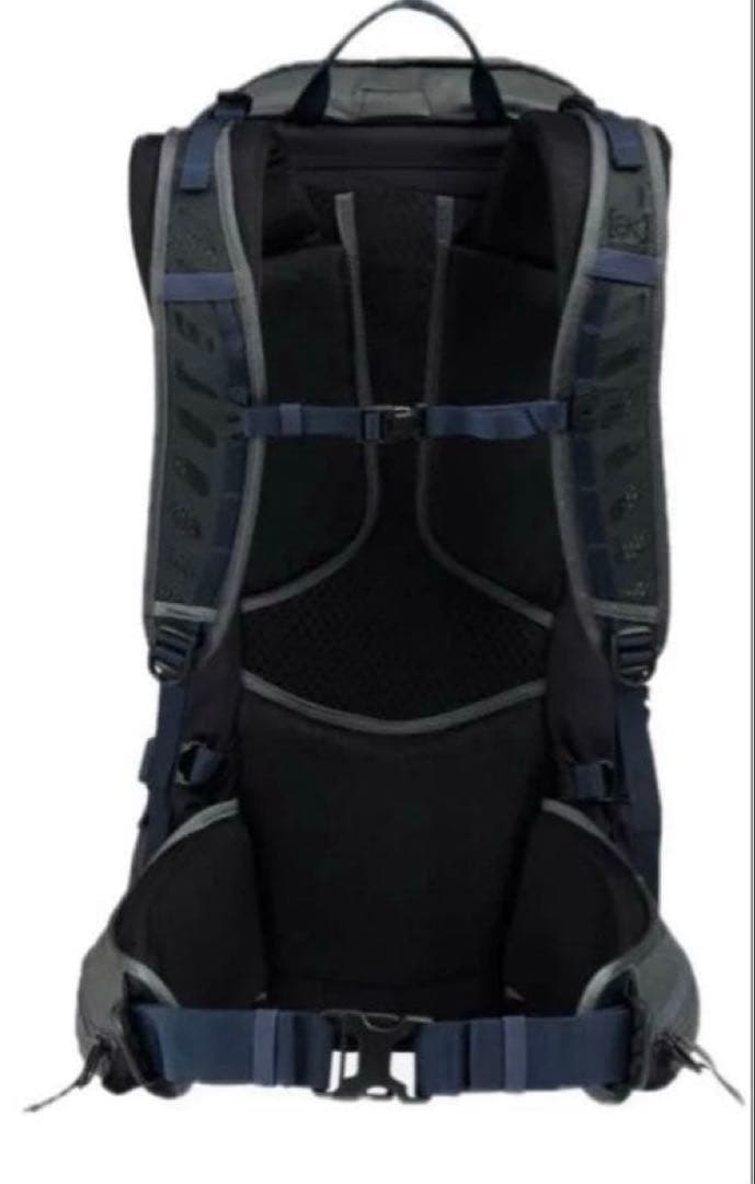 Burton ［ak］インクライン 20Lバックパック