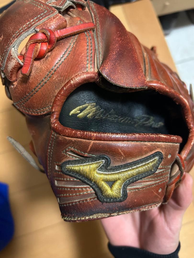 ミズノプロ　硬式用グローブ　左投手用