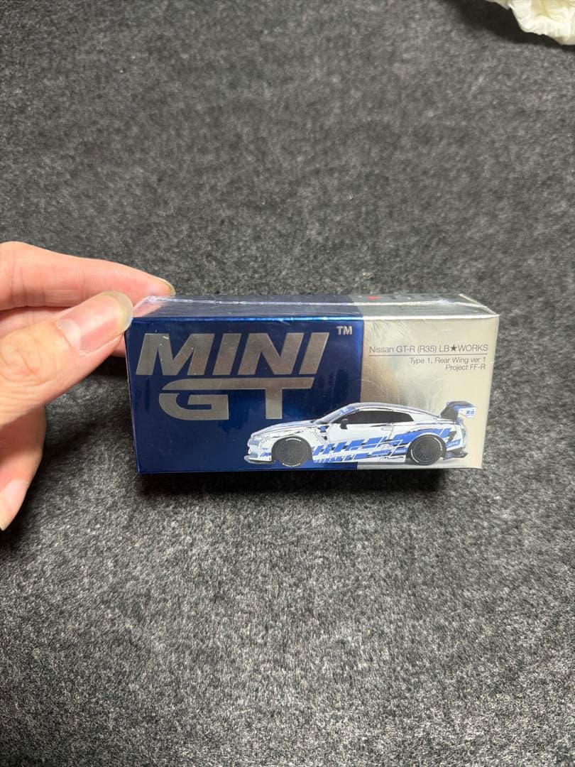 MINI GT リバティウォークNissan GTR R35 東京オートサロン