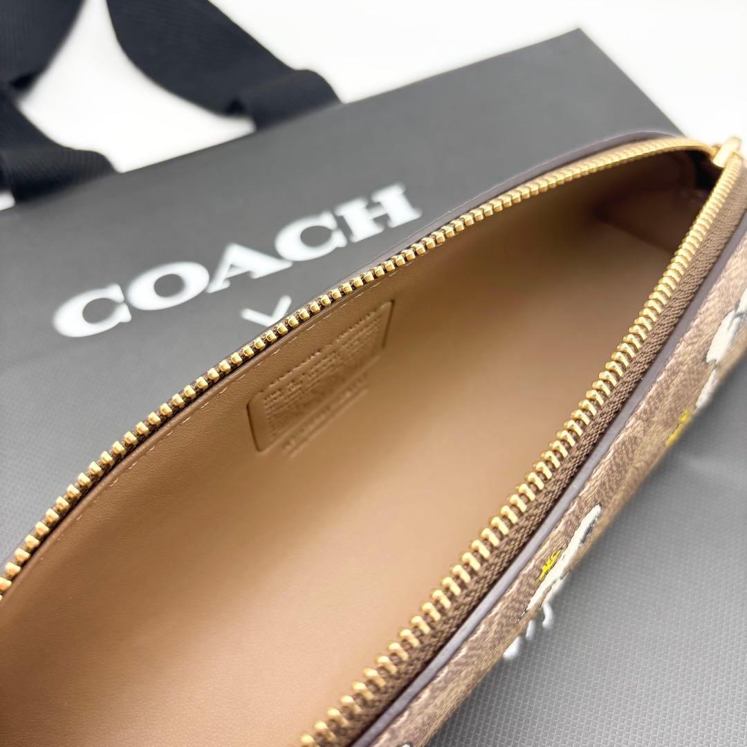 【COACH X PEANUTS】ペンシル ケース！スヌーピー 紙袋付き！