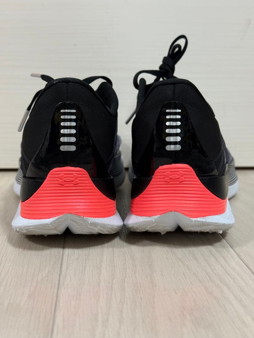 アンダーアーマー フロー ベロシティ エリート　25.5cm