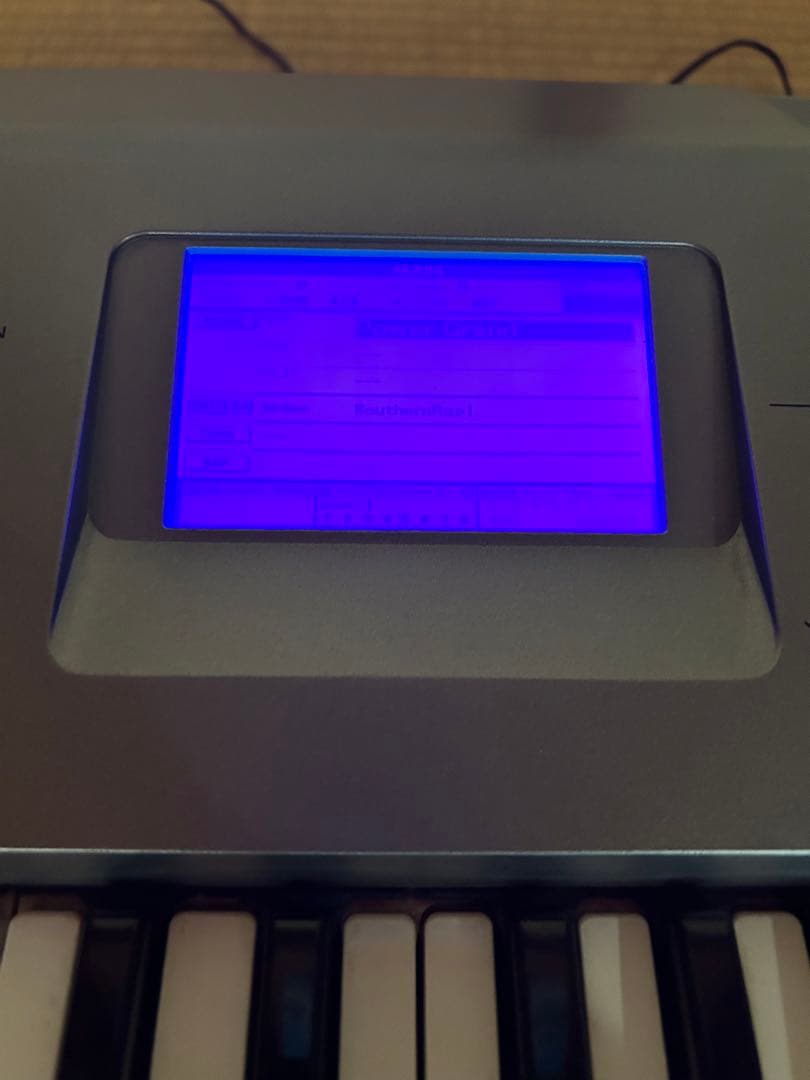 ヤマハ シンセサイザー MM6