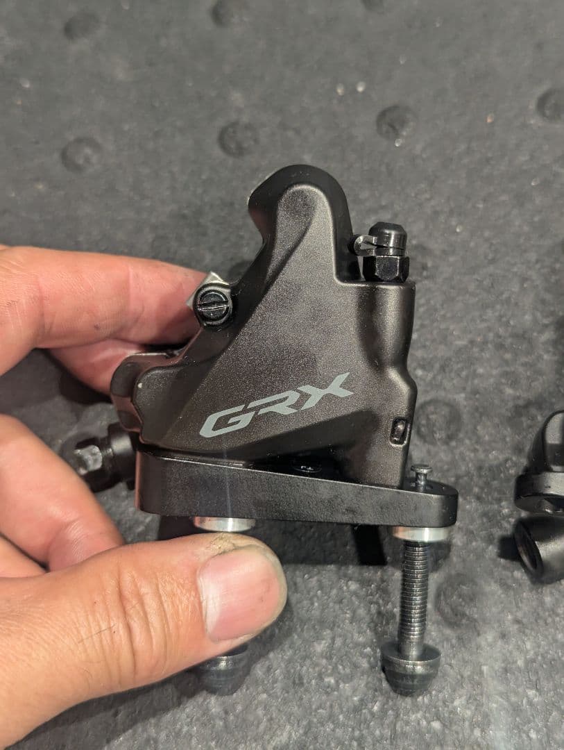 SHIMANO GRX 610機械式コンポーネント