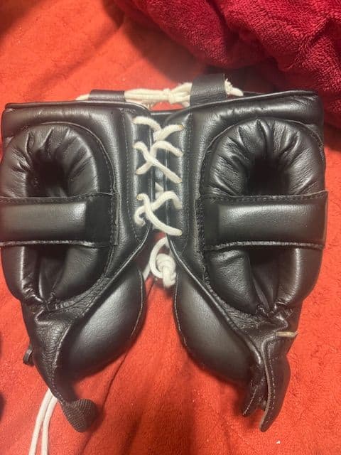 Winning ヘッドギア 黒 レースアップ式ネーム入り