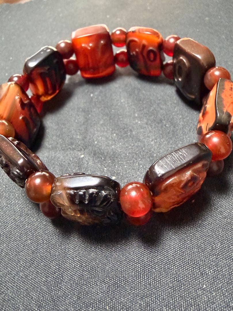 ペー、上肯天珠‼️西蔵老礦紅玉髄八大吉祥財神梵字バングル仏眼梵字セット