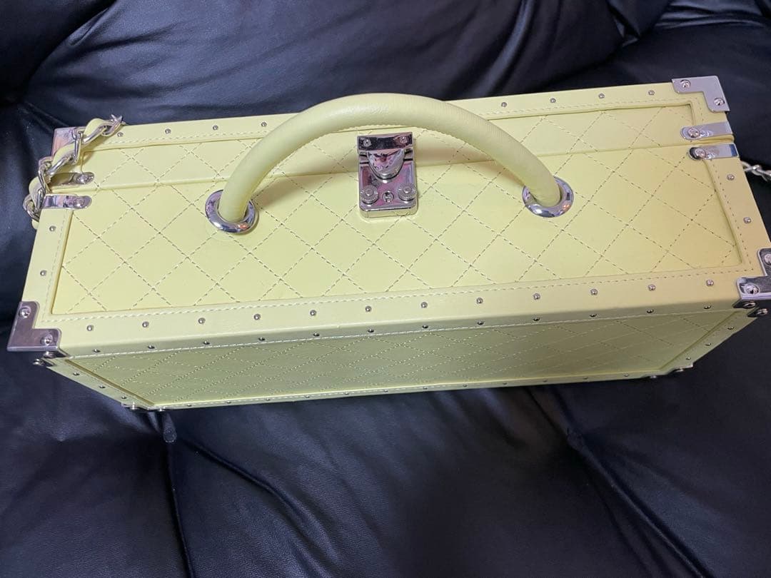 エンジェルシャンパン　ドゥミセックロゼ　イエロー