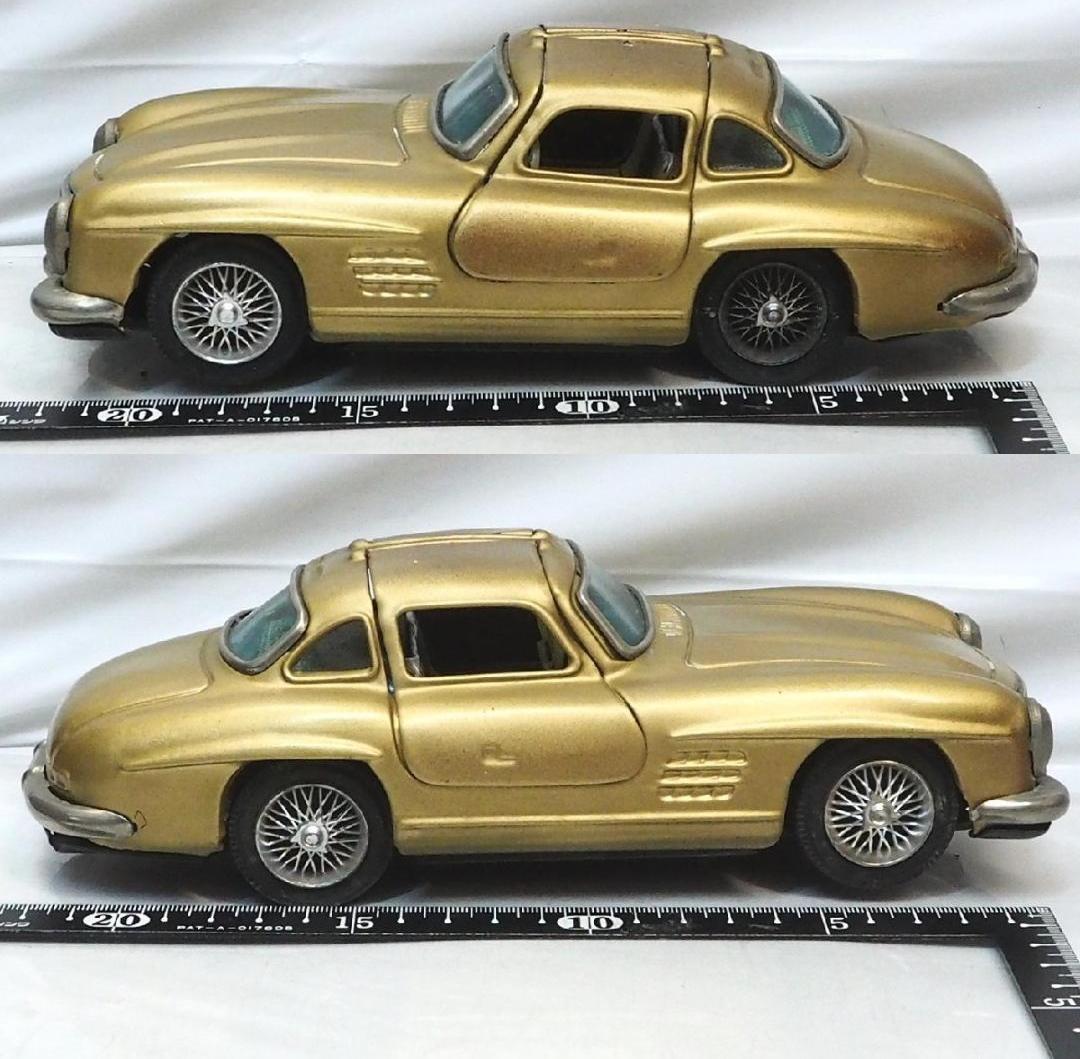 バンダイ メルセデスベンツ300SLリペイント金リモコン欠tinブリキcar箱無