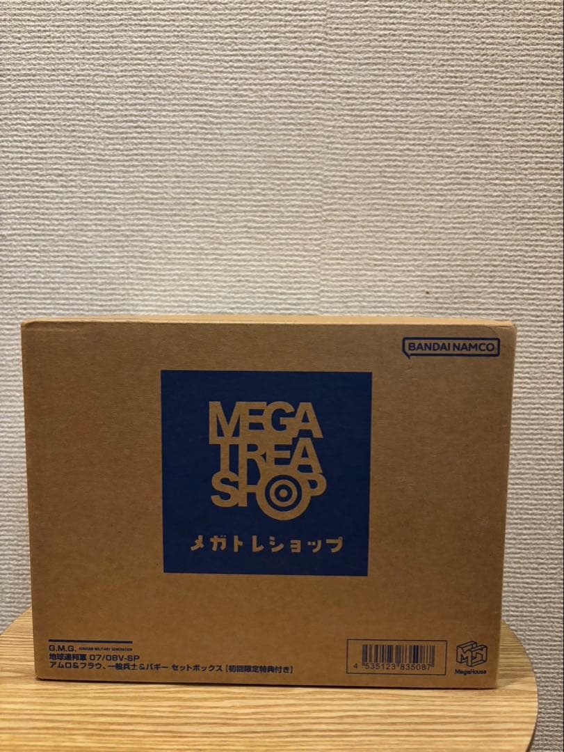 G.M.G. 地球連邦軍 07/08V-SP アムロ＆フラウ 一般兵士＆バギー