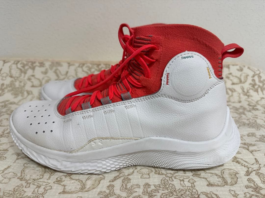 Curry Flow 9 3024861-100 バッシュ 27.5cm