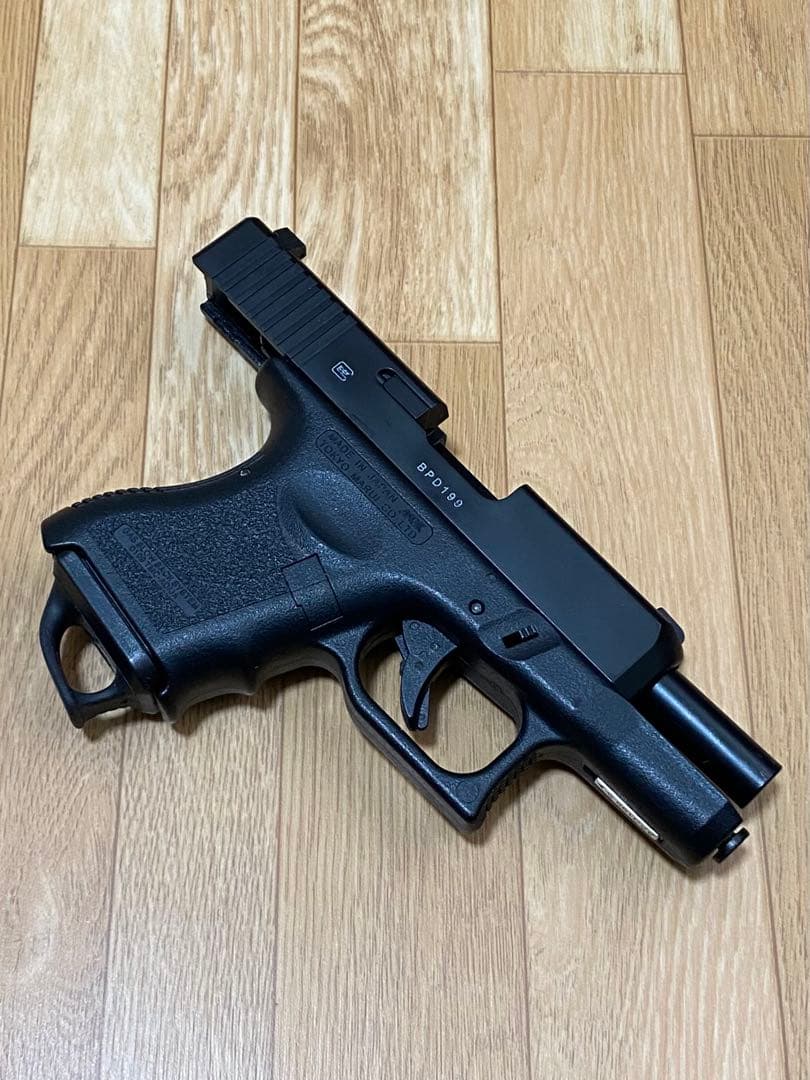 売切り 希少 東京マルイ グロック26★MAGPUL タイプ マガジンバンパー付