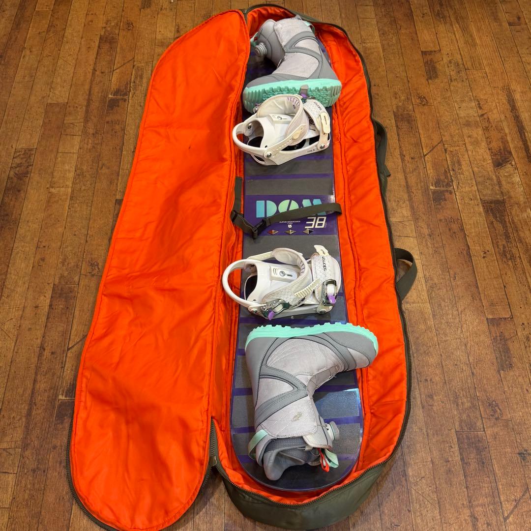送込！レディーススノーボードセット！138 24cmBurton Salomon