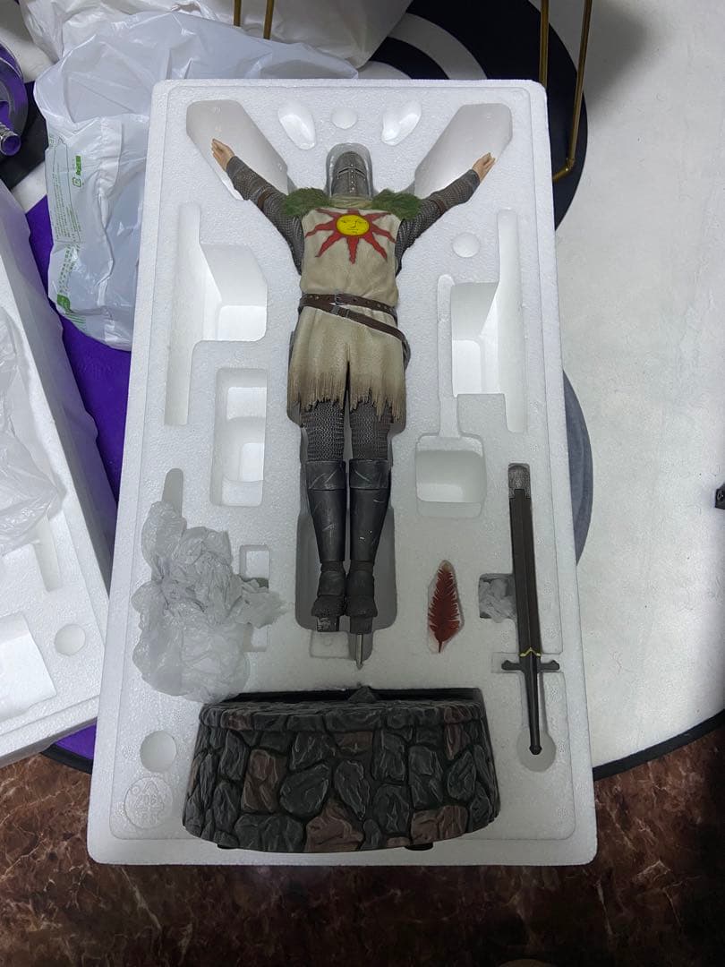 ダークソウル　ソラール　スタチュー