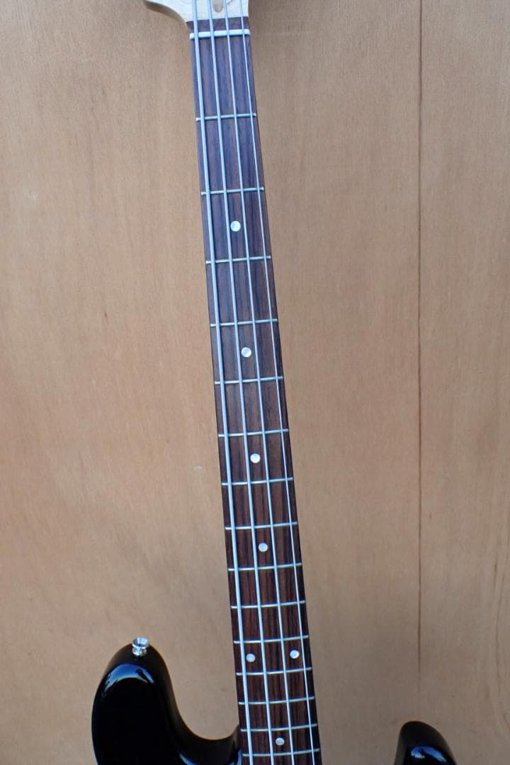 ベース 1250# SQUIER by Fender Affinity Jaz BASS