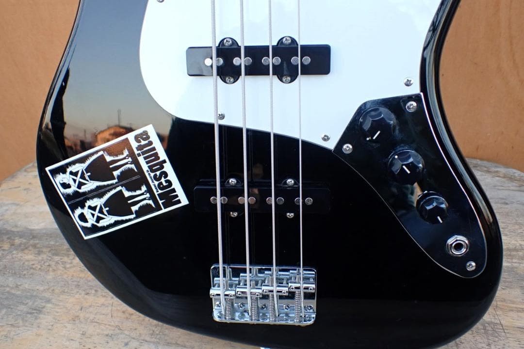 ベース 1250# SQUIER by Fender Affinity Jaz BASS