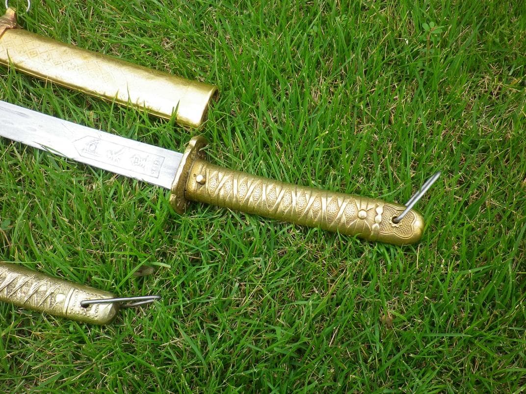 紀元二千六百年節祭の模造刀　昭和十五年　佐藤小太郎　貴重な大小セット