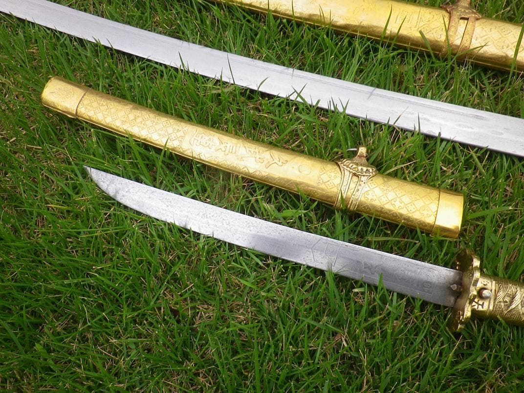 紀元二千六百年節祭の模造刀　昭和十五年　佐藤小太郎　貴重な大小セット