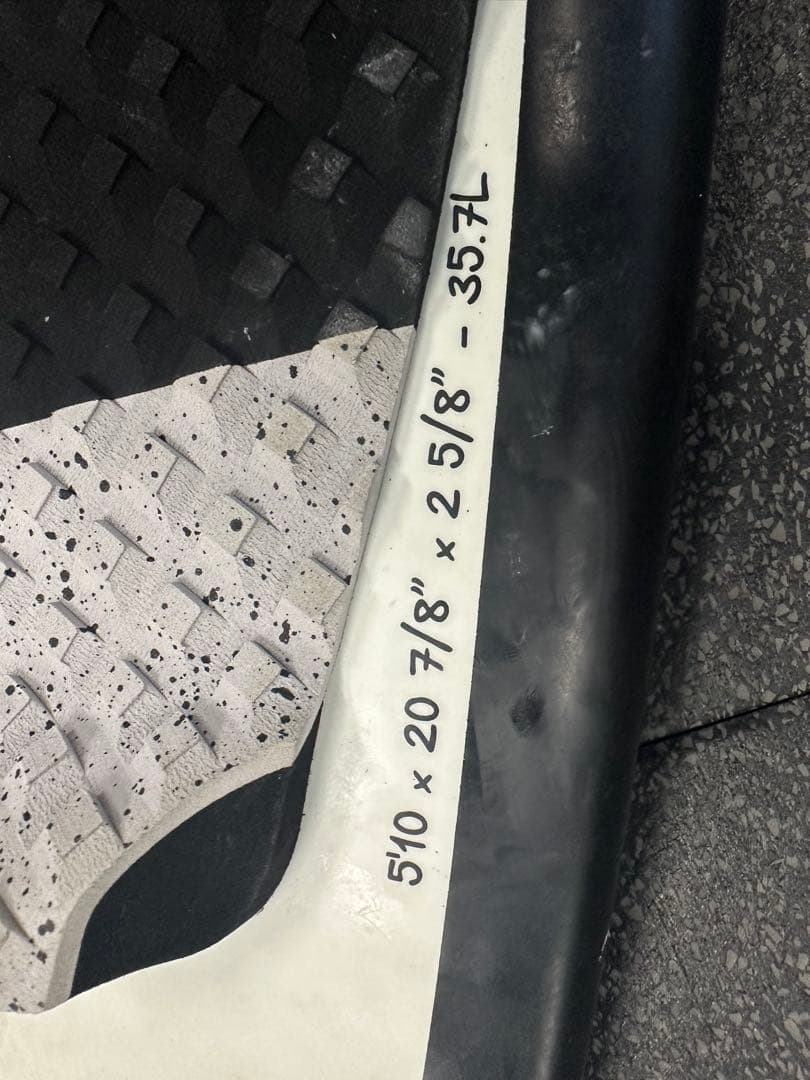 超美品　送料無料　アルメリック　ショートボード チャネルアイランズ 5/10