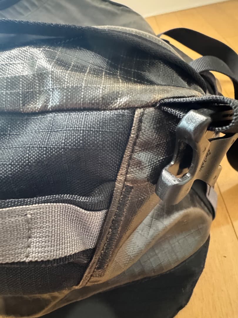 Patagonia ブラックホールバッグ