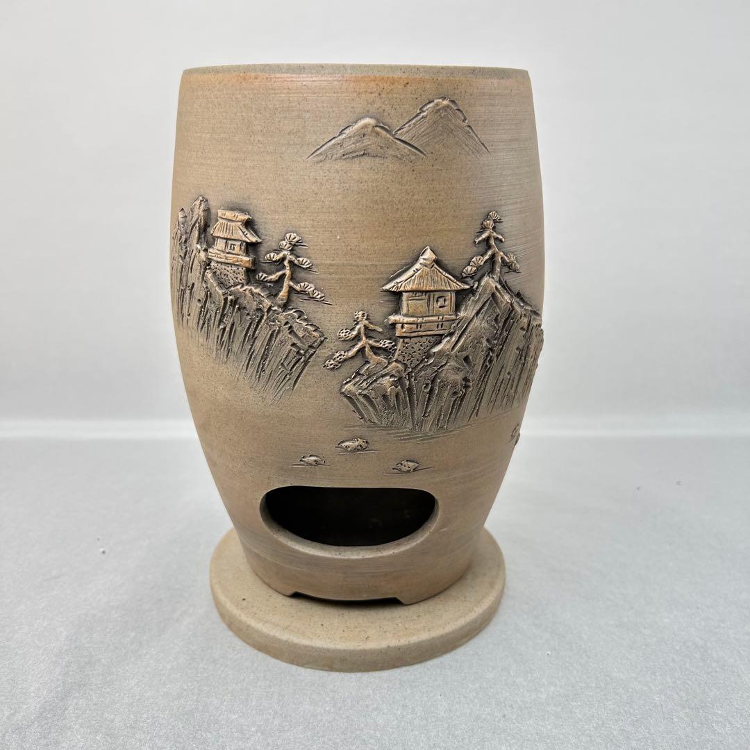 羽柴興誓作 山水彫 涼炉 共箱付 陶製 興誓窯 煎茶道具