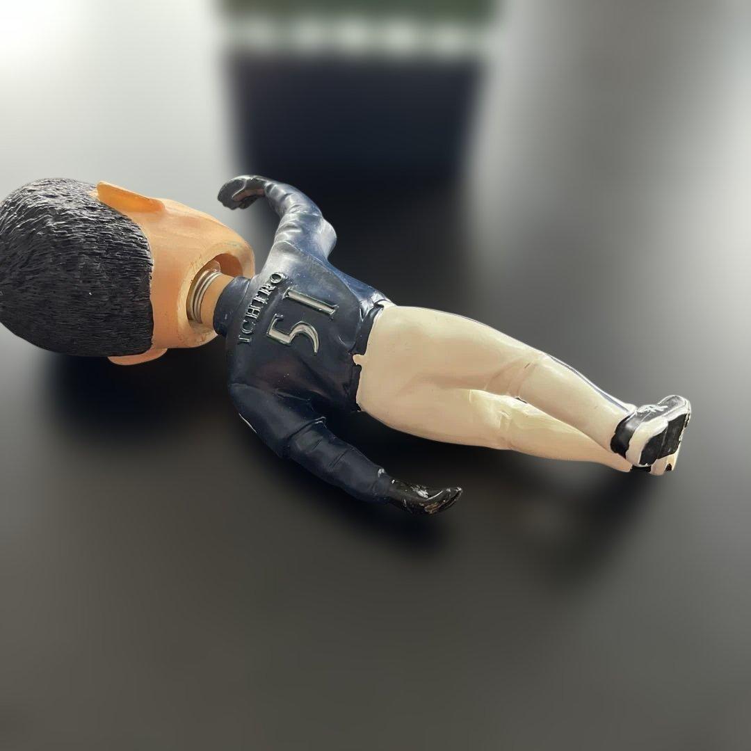 【非売品】【箱なし】【破損あり】イチロー シーズン最多安打262記念フィギュア