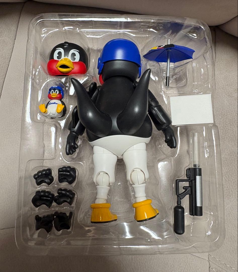 S.H.Figuartsつば九郎　フィギュア　東京ヤクルトスワローズ