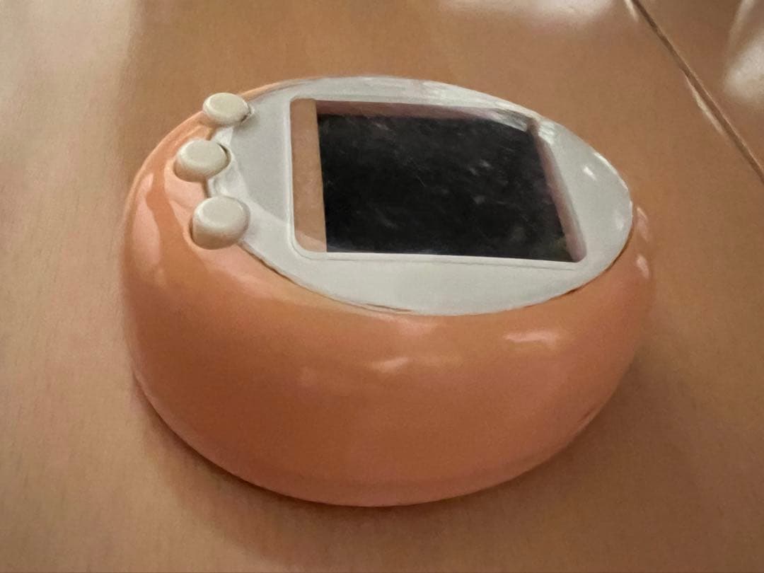 【廃盤】バンダイ たまごっち プラスカラーピンクジャンク品